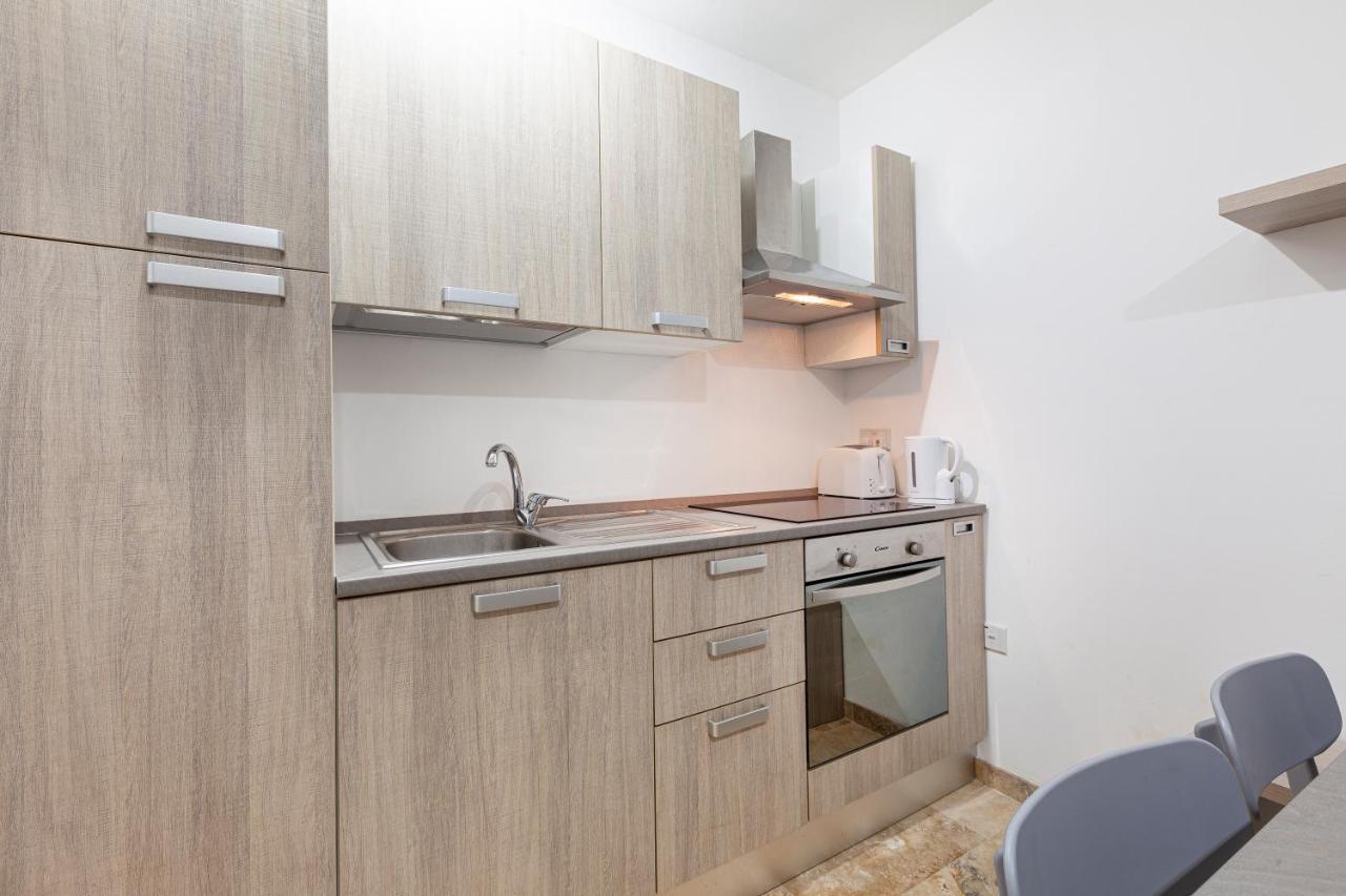 Designer Home With Comfy Sofa In Central Valletta By 360 Estates מראה חיצוני תמונה