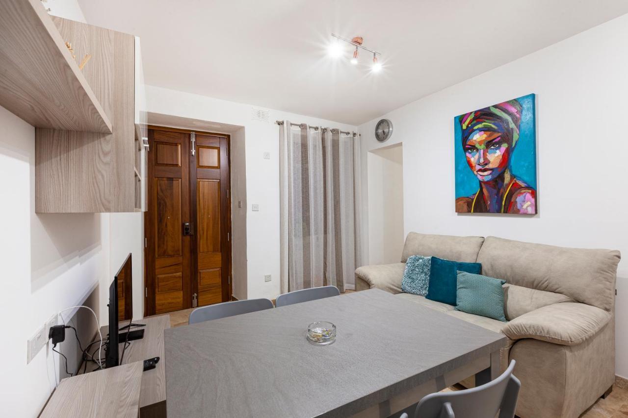 Designer Home With Comfy Sofa In Central Valletta By 360 Estates מראה חיצוני תמונה